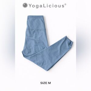 Yogalicious Leggings Soft Blue Gray Leggings Sz M Activewear EUC